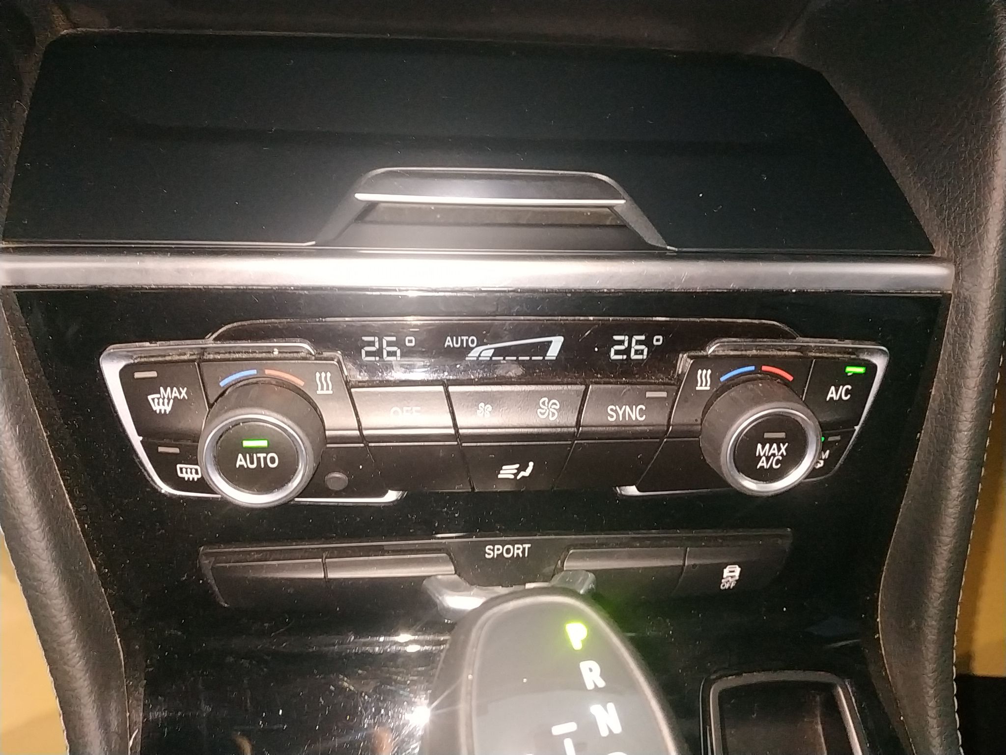 宝马2系双门轿跑 218i [进口] 2015款 1.5T 自动 