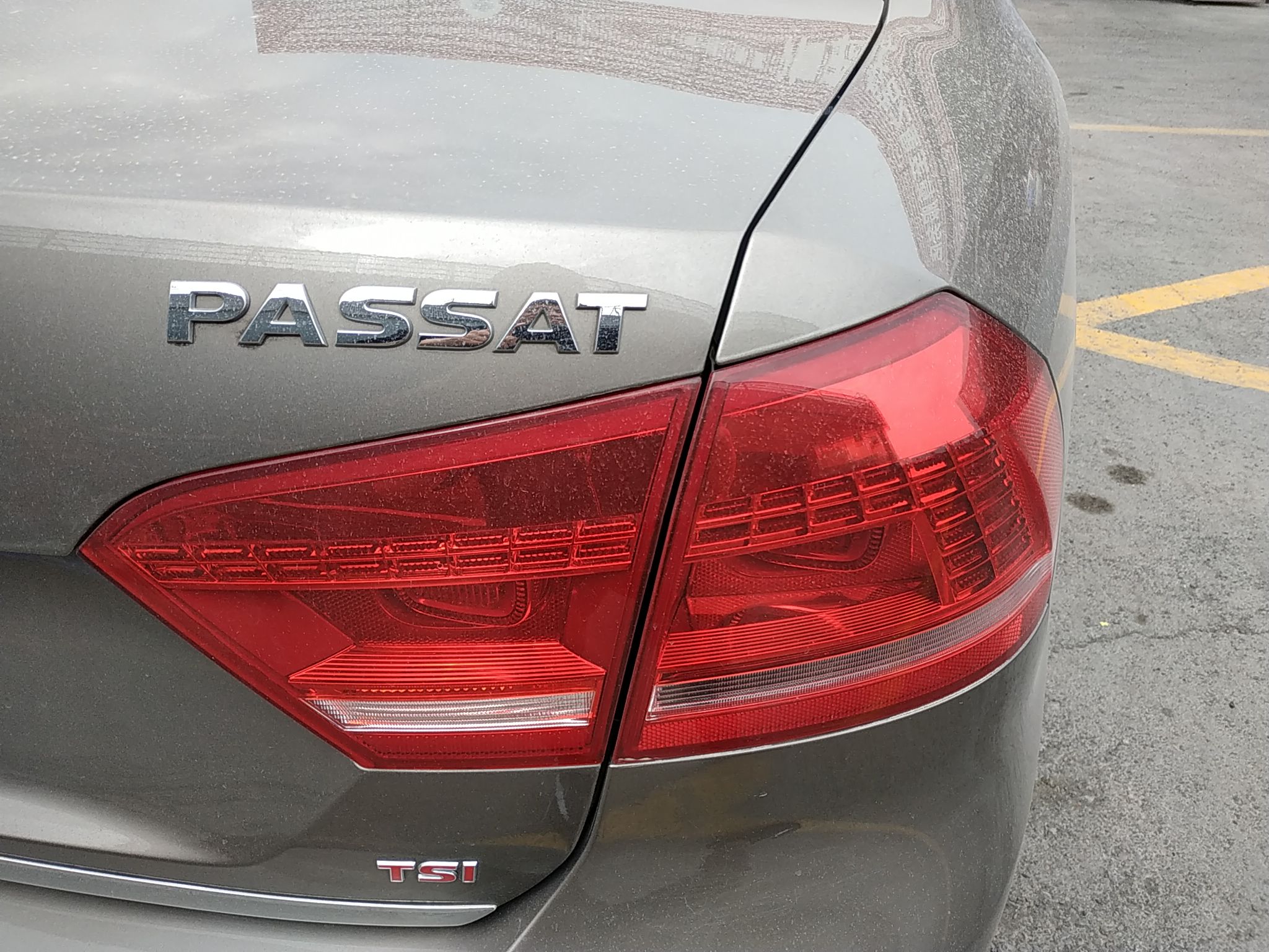 大众帕萨特 2014款 2.0T 自动 汽油 至尊版 (国Ⅳ) 