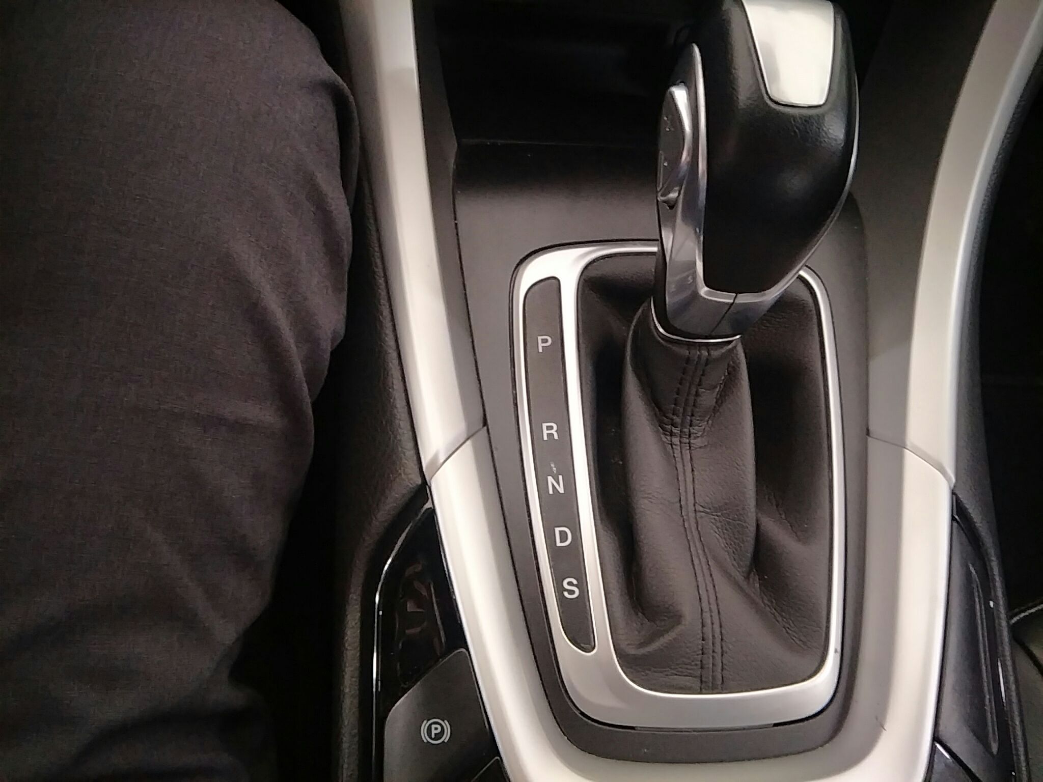 福特蒙迪欧 2013款 1.5T 自动 GTDi180时尚型 (国Ⅳ) 