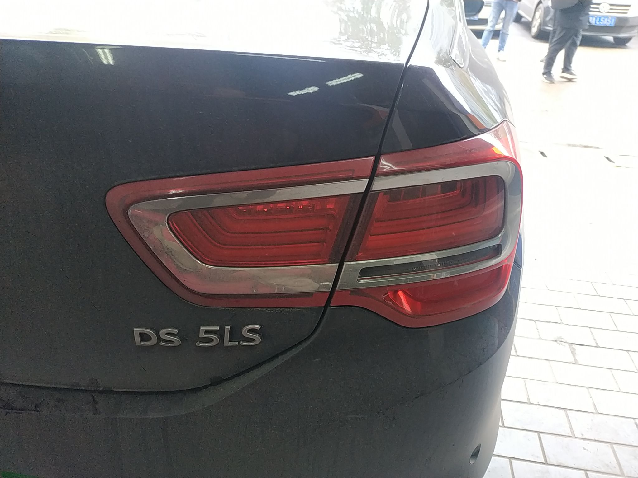 DS5LS三厢 2018款 1.6T 自动 4门5座三厢车 奢华型THP30 (国Ⅴ) 