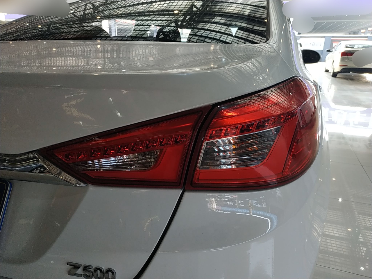 众泰Z500 2015款 1.5T 手动 尊贵型 (国Ⅳ) 